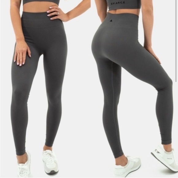 • Balance Athletica • Women’s Energy Quartz Graphite High Rise Seamless Legging - Picture 1 of 4